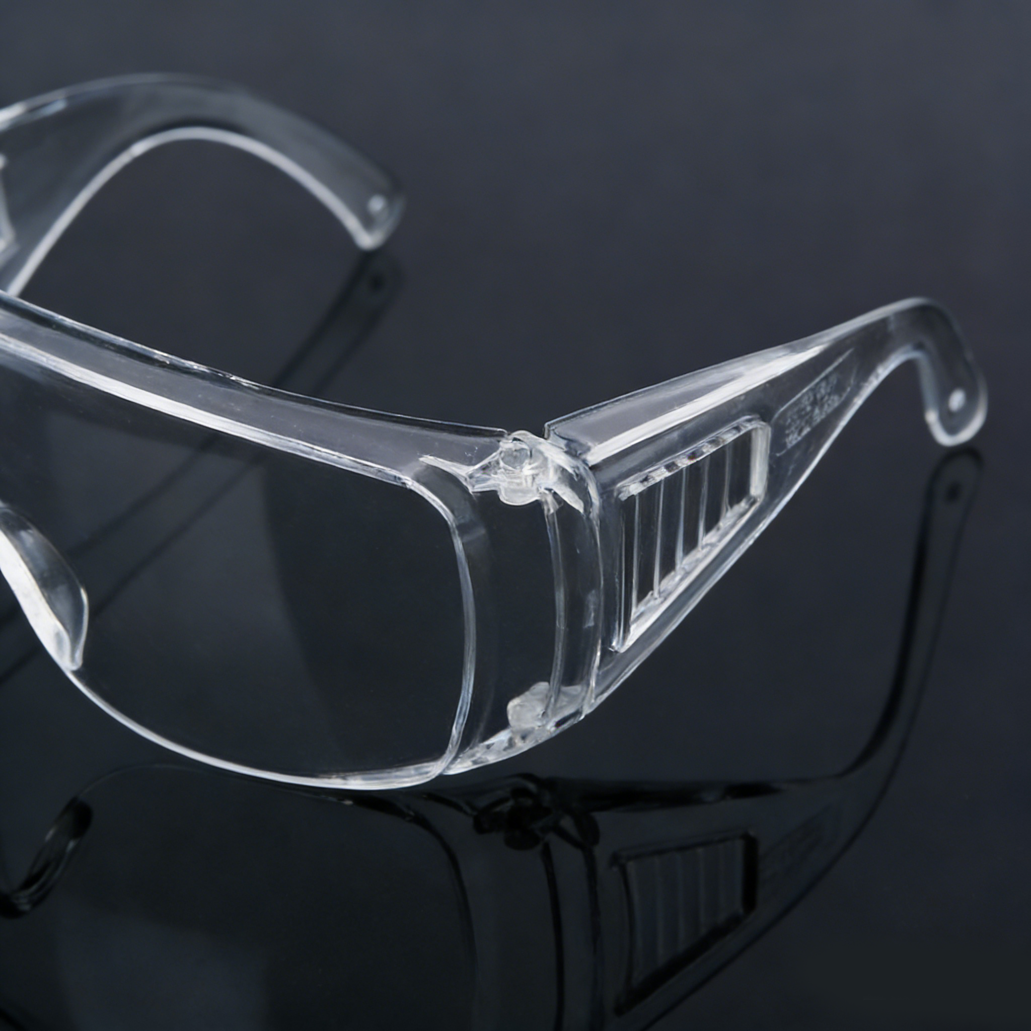Blinds flank goggles
